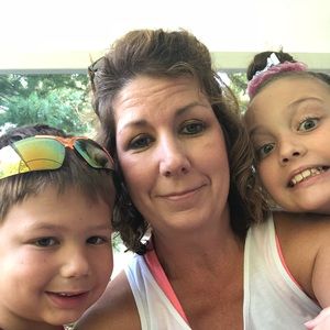 Meet your Posher, Kimberly